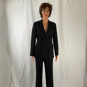 Banana Republic Black Pinstriped 2-Piece Pant Suit / Size 4 / Classic/Chic